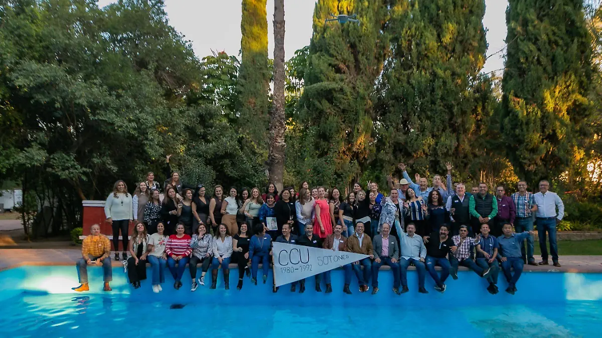 FOTO PRINCIPAL SJR Companeros y amigos del CU reunidos una vez mas